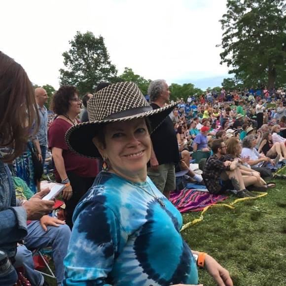 Meet your Posher, Susan - Picture 1 of 1